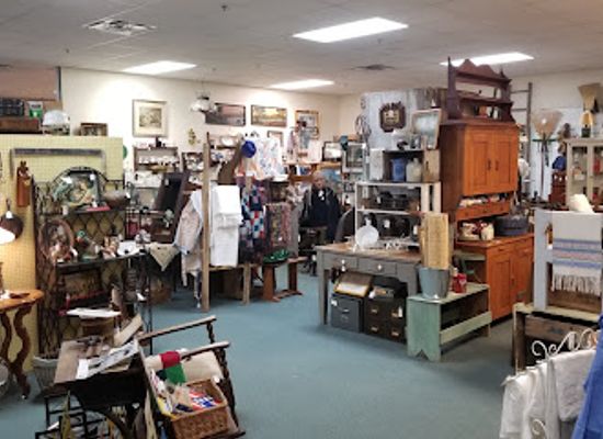 missouri/joplin/shop/southside-antique-mall