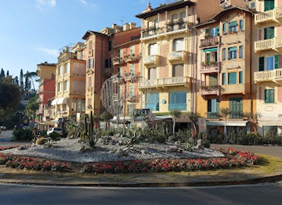 italy/liguria/shop/pinko-boutique