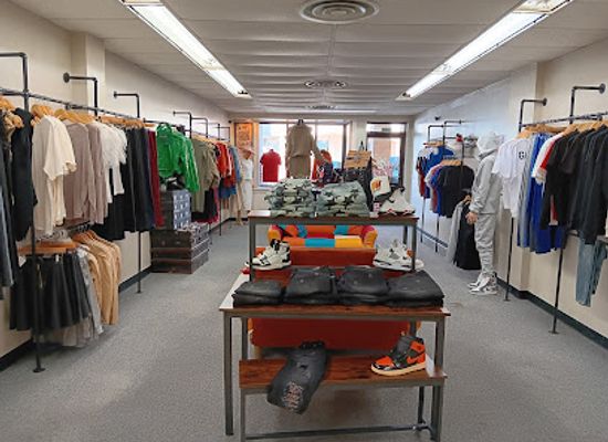 virginia/danville/shop/hold-em-boutique