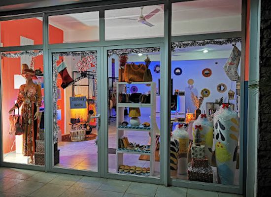 madagascar/amoron-i-mania/shop/the-palmares
