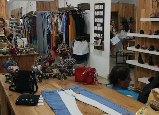 chile/pucon/shop/latrapa