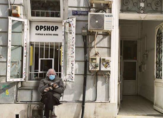 romania/bucharest/cismigiu/shop/opshop-vintage
