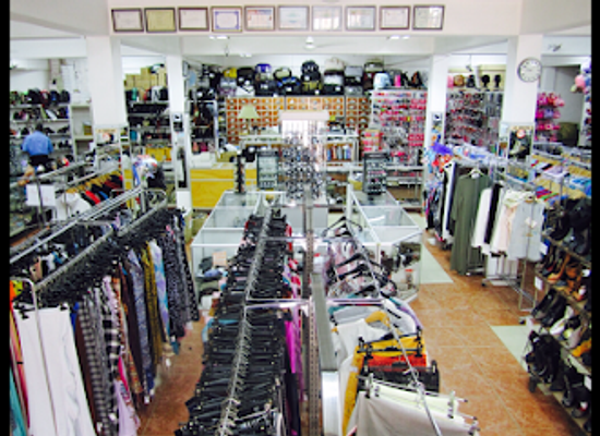 the-gambia/jokadu/shop/wedad-s-footwear-accessories-clothing