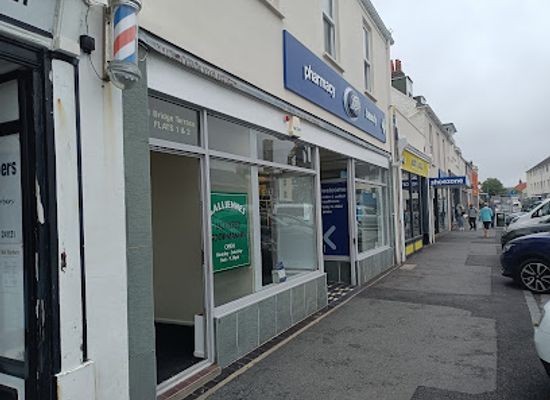 guernsey/vale/shop/boots