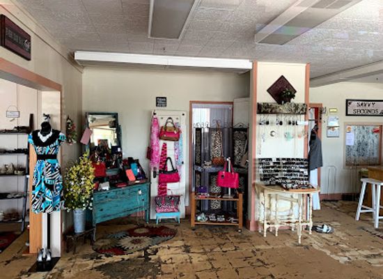 montana/billings/shop/savvy-seconds-and-more