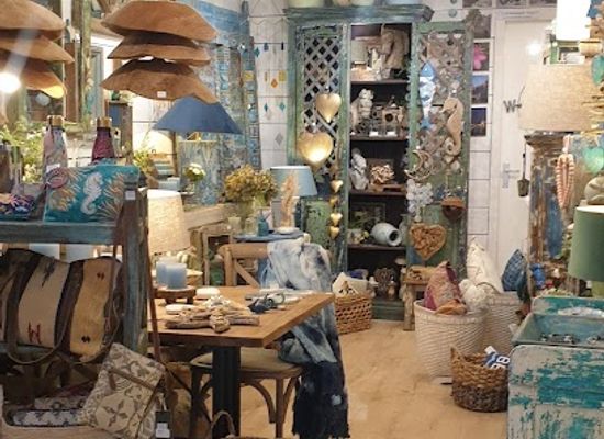 netherlands/egmond-aan-zee/shop/the-seahorse-home-decor-en-pasfoto-s