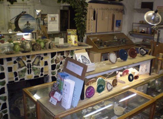 arizona/pima-county/shop/allen-s-treasure-house