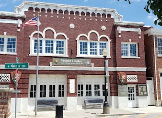 missouri/independence/shop/truman-nhs-bookstore-and-gift-shop