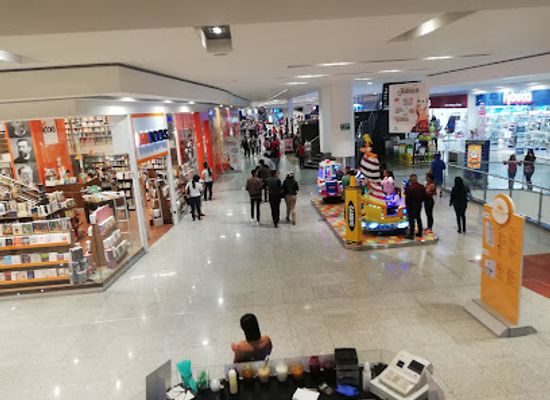 ecuador/northern-sierra/shop/andes-shopping-mall