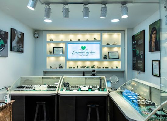 colombia/orinoquia/shop/emerald-by-love