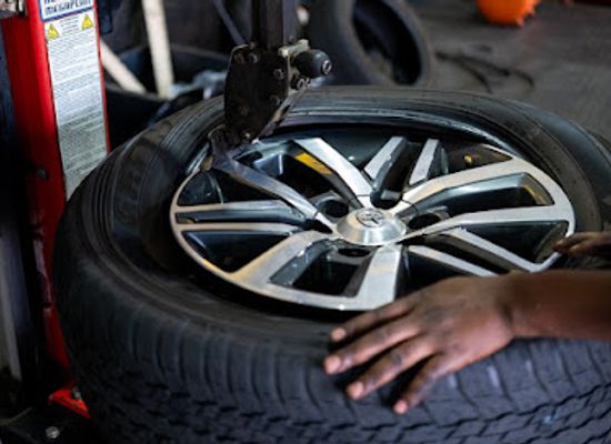 lesotho/mafeteng/shop/dunlop-zone-mdlokovana-motor-spares-tyre-mafeteng
