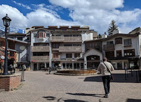 colorado/vail/shop/vail-resort-wear
