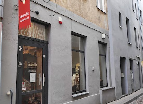 lithuania/vilnius/naujamiestis/shop/vintage-boutique