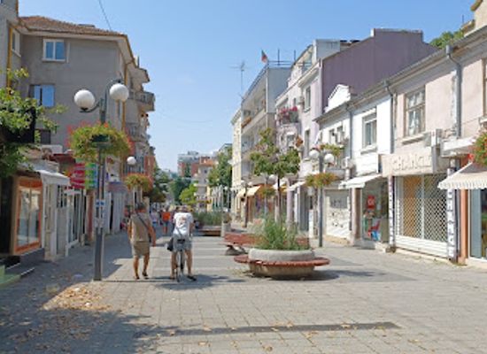 bulgaria/burgas/shop/tria-city-center