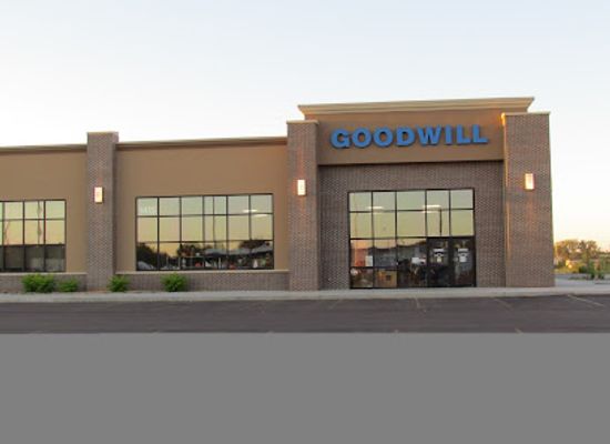 south-dakota/mitchell/shop/goodwill-of-the-great-plains