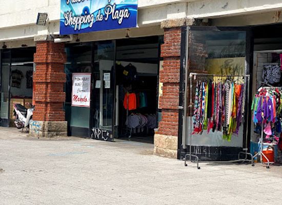 argentina/mar-del-plata/playa-grande/shop/paseo-hermitage-shopping-beach