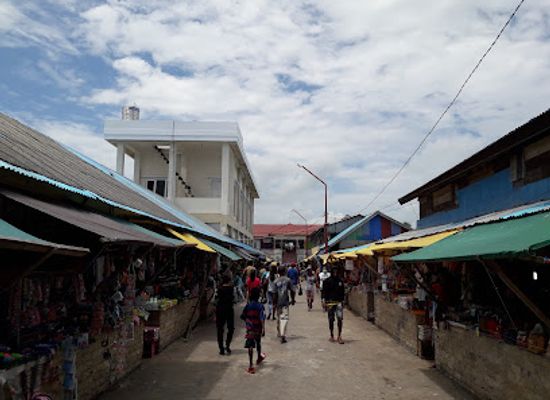 indonesia/maluku-islands/shop/pasar-dobo