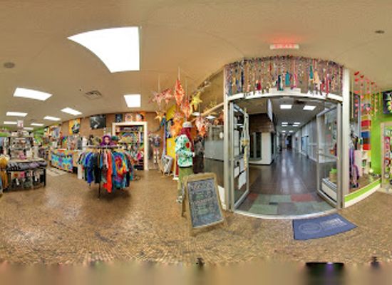 virginia/roanoke/old-southwest/shop/a-little-bit-hippy