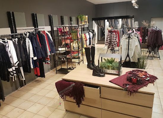 latvia/slitere-national-park/shop/outlet-bazaar