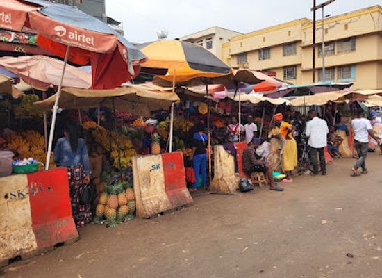 uganda/kampala/nakasero/shop/nakasero-market