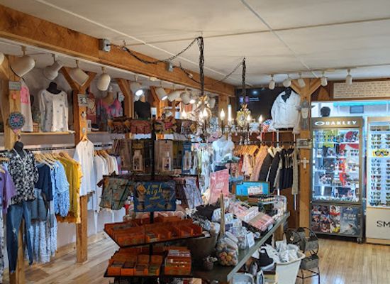new-mexico/ruidoso/shop/unique-boutique