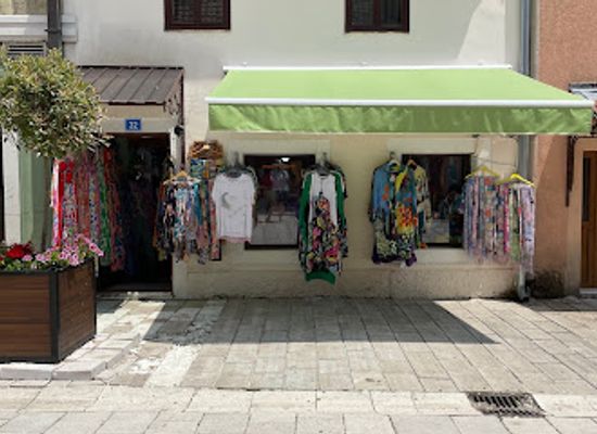 montenegro/cetinje/shop/boutique-donna