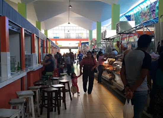 peru/moquegua/shop/central-market-moquegua