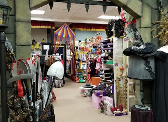 ohio/western-reserve/shop/perfect-occasion-costumes-and-magic