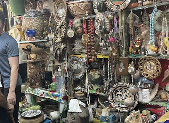 mexico/los-altos-de-jalisco/shop/el-arca-artesanias-y-antiguedades