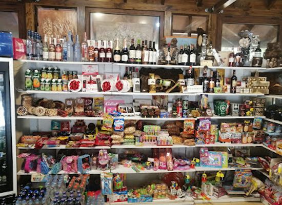 armenia/jermuk-waterfall/shop/food-and-presents
