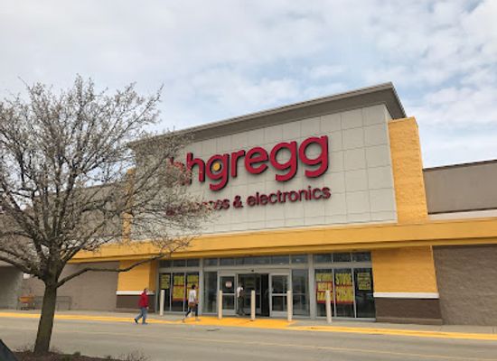 illinois/naperville/shop/heritage-square