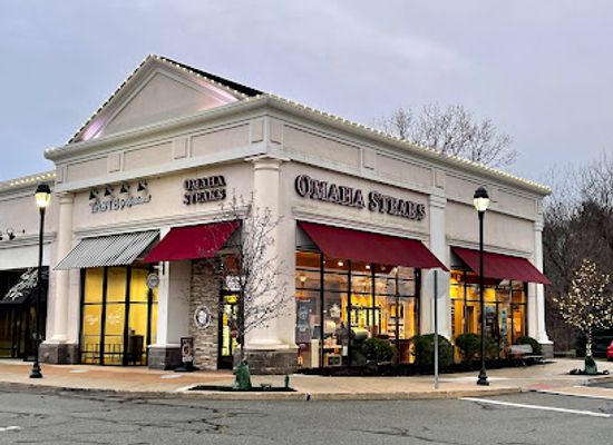 connecticut/connecticut-river-valley/shop/the-shops-at-evergreen-walk