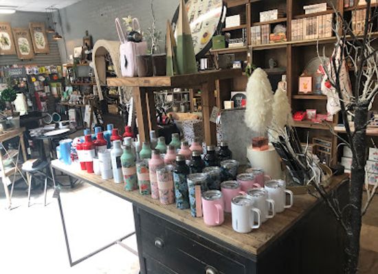 oklahoma/oklahoma-city/bricktown/shop/tin-lizzie-s