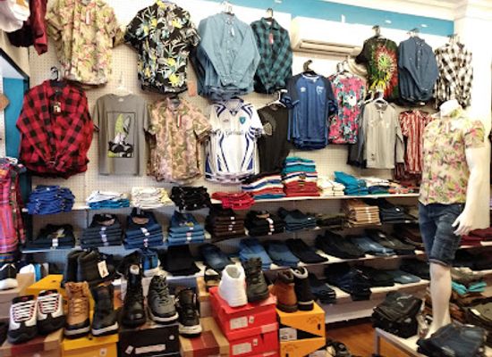 new-jersey/trenton/shop/tienda-tipica-de-moda-s