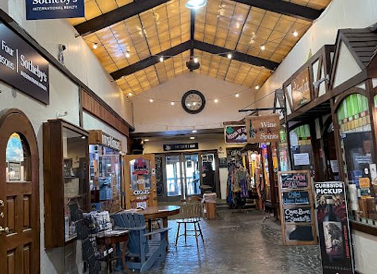 new-york/whiteface-mountain/shop/alpine-mall
