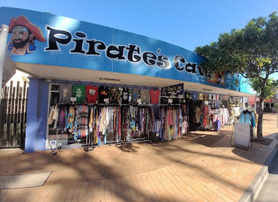 australia/fraser-coast/shop/pirates-cave-souvenirs-gifts