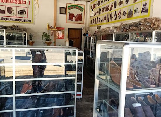 laos/phonsavan/shop/milashoes