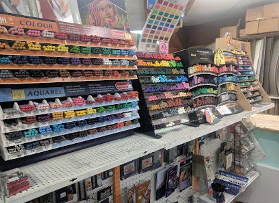 indiana/muncie/shop/art-mart