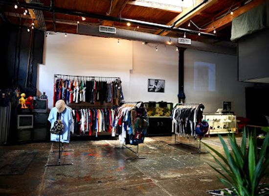 texas/houston/downtown-houston/shop/faded-decade