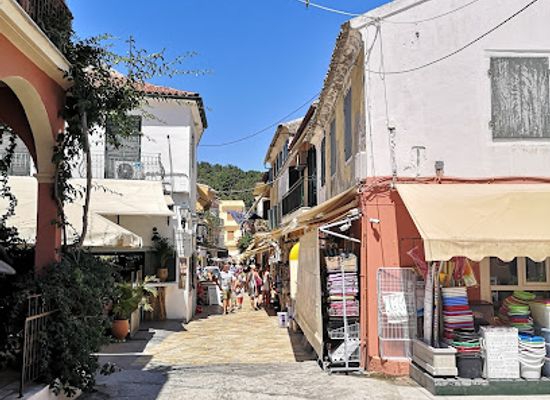 greece/paxos/shop/paxos-market