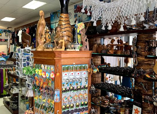seychelles/grand-anse/shop/la-palme-d-or