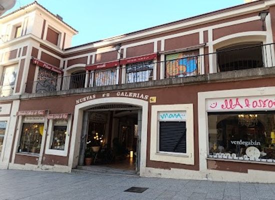 spain/madrid/shop/nuevas-galerias-del-rastro