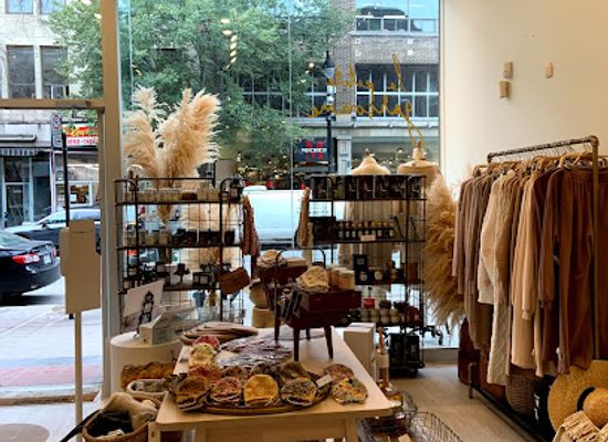 canada/monteregie/shop/la-petite-garconne-jumpsuits-minimalist-fashion-montreal