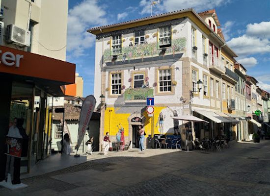 portugal/chaves/shop/retail-park-quinta-do-caneiro