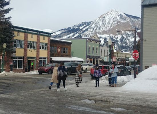 colorado/crested-butte/shop/mountain-view-wear