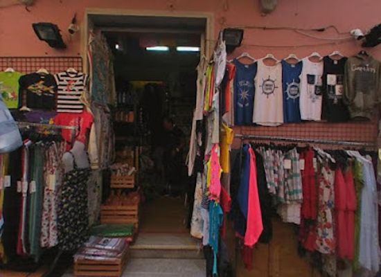 italy/cinque-terre/shop/faggioni-abbigliamento
