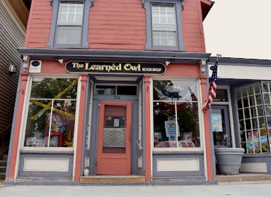 ohio/cuyahoga-valley-national-park/shop/learned-owl-book-shop