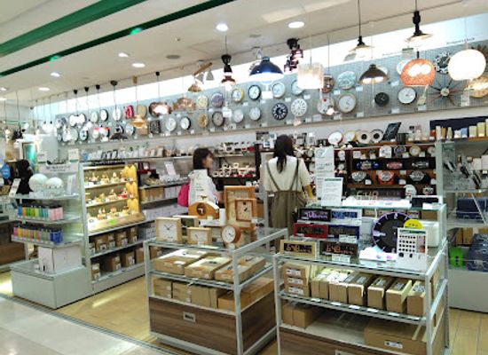 japan/fukuoka/hakata/shop/hands-hakata-store