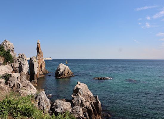 south-korea/gangwon-province/shop/chuam-chotdaebawi-rock