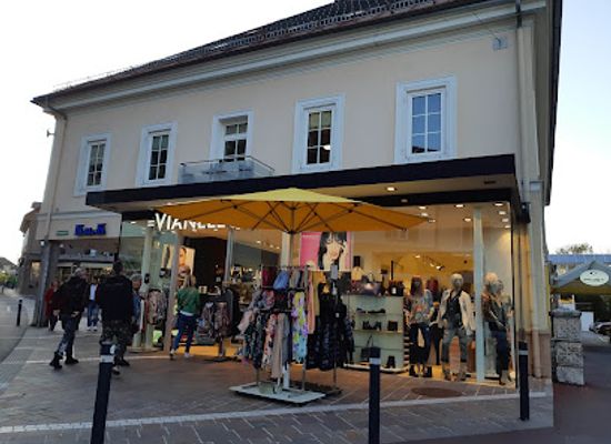 austria/worthersee/shop/k-u-k-shop-enjoy-the-difference